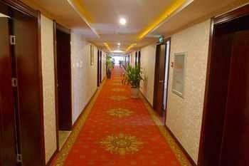 Zhengzhou Youna Hotel Huaihe Road Eksteriør billede